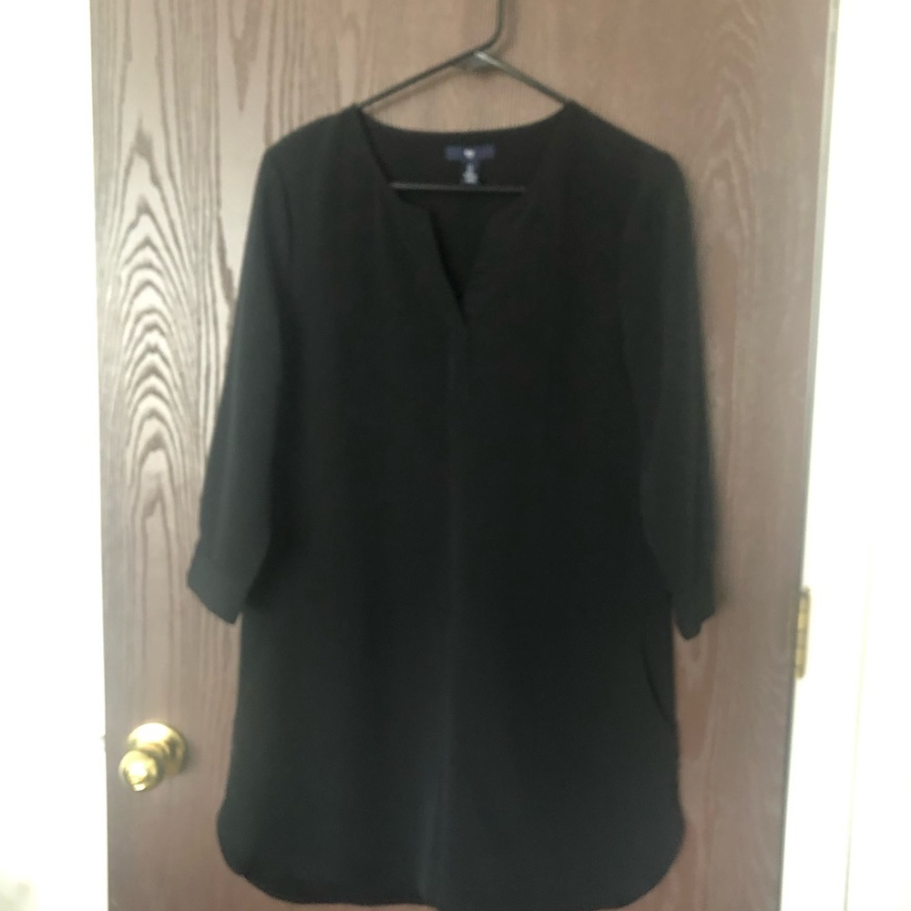 Gap Factory size small women’s black shift dress with pockets